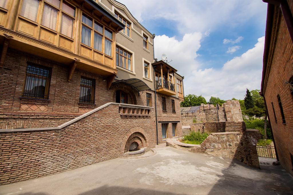 Metekhi'S Galavani Hotel Tbilisi Exterior photo