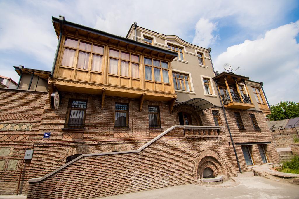 Metekhi'S Galavani Hotel Tbilisi Exterior photo